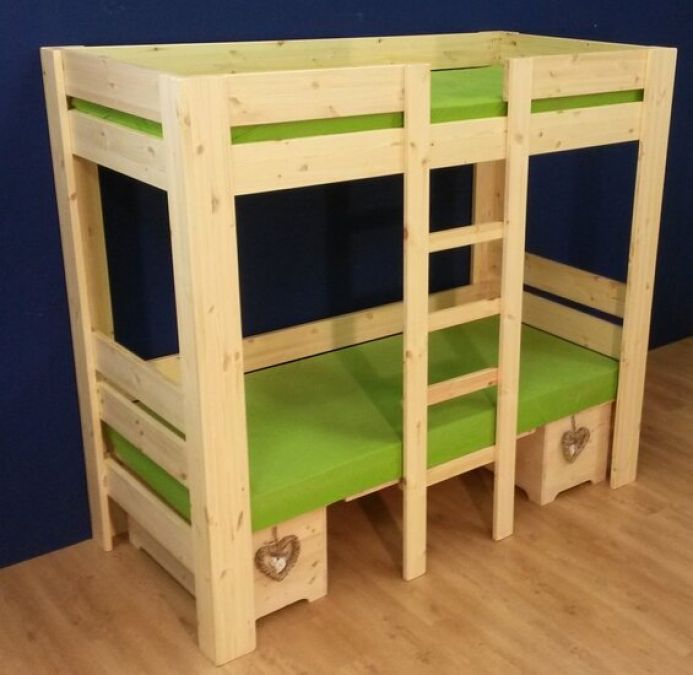 2-persoons HOOGSLAPER/STAPELBED MAUD met tafel en 2 opbergbankjes